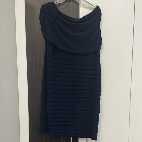 Elegant Navy Blue Dress - Picture 2 of 3